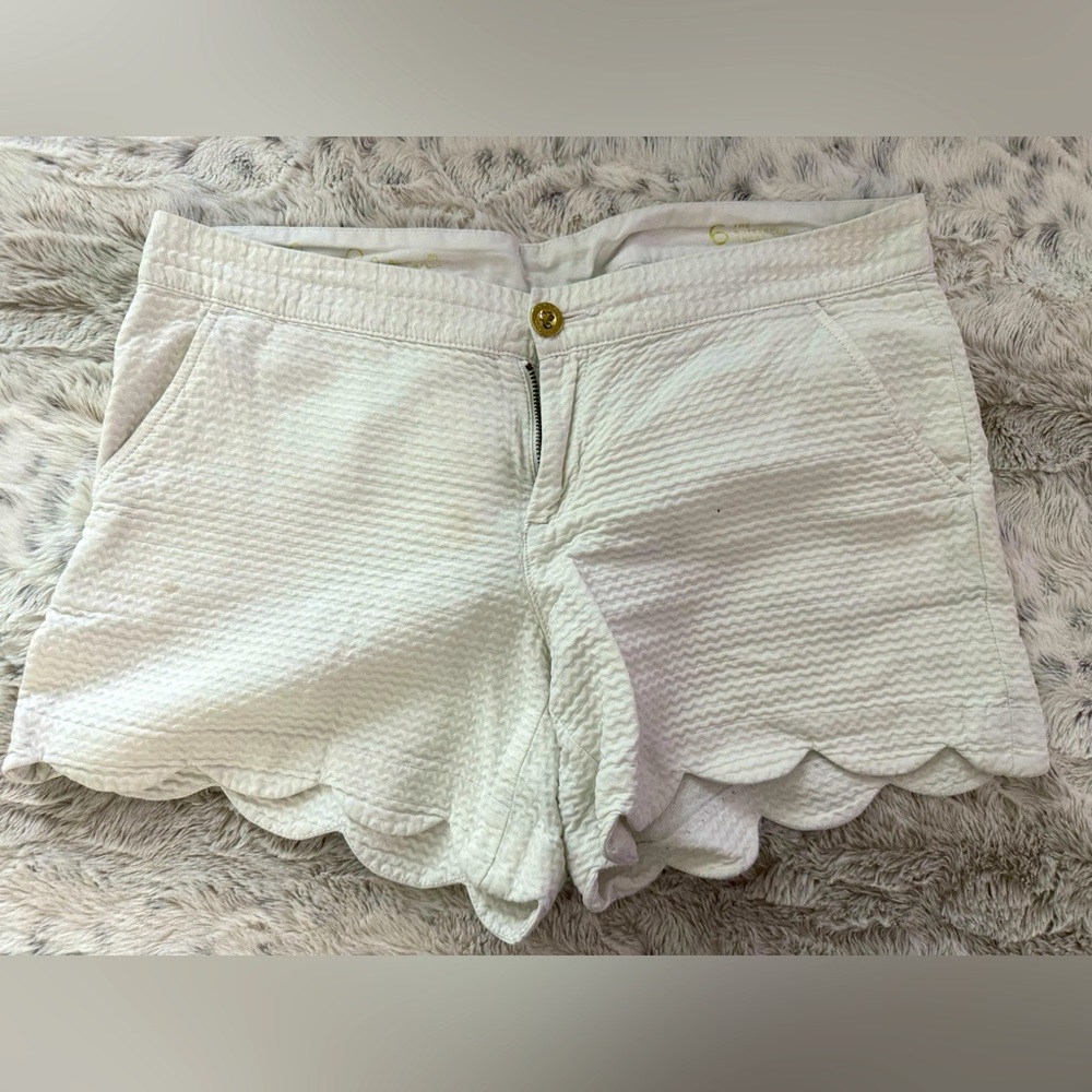 Lilly Pulitzer buttercup shorts